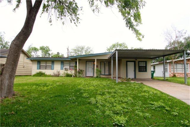 Primary Photo - 5827 Anaqua Dr