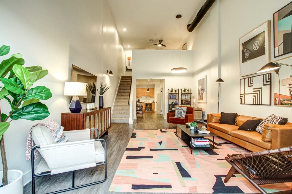 Picture Idea: Convention Center Anaheim Luxury Apartments For Rent
