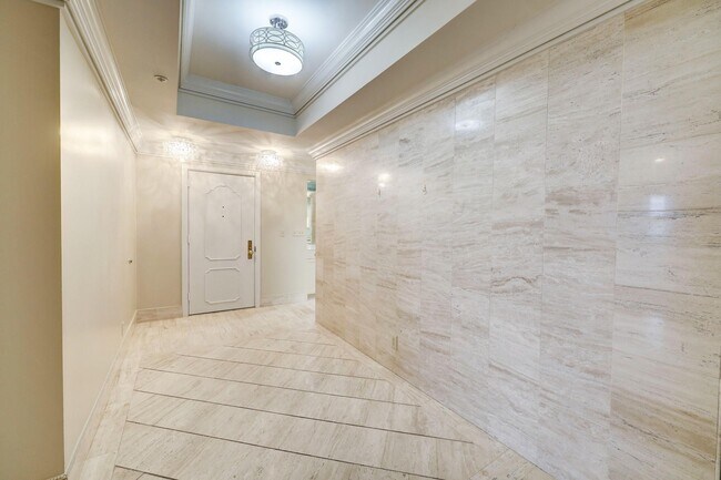 Foto del edificio - 121 N Post Oak Ln