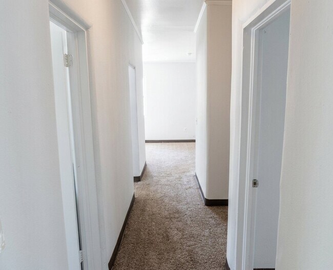 Foto del edificio - 22 Burgess Ct