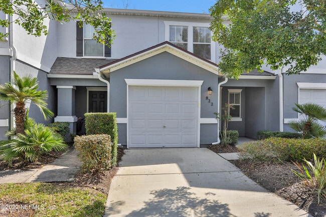 Building Photo - 822 Black Cherry Dr S