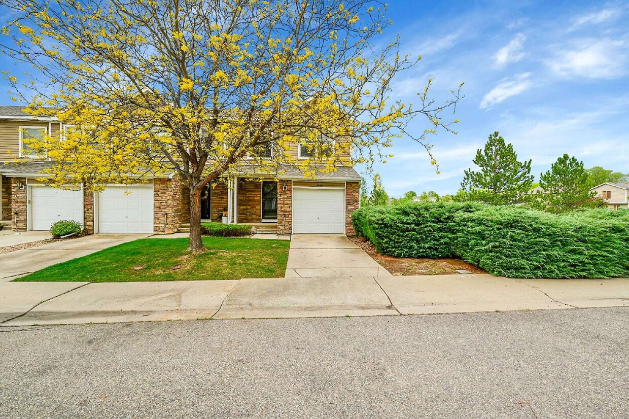 Primary Photo - $ 2,295 - 3-Bed, 3-Bath Townhome with Mode...