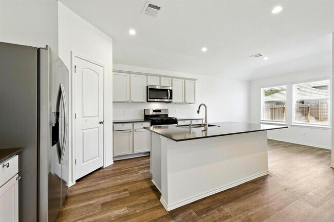 Foto del edificio - 40518 Crisp Beech St