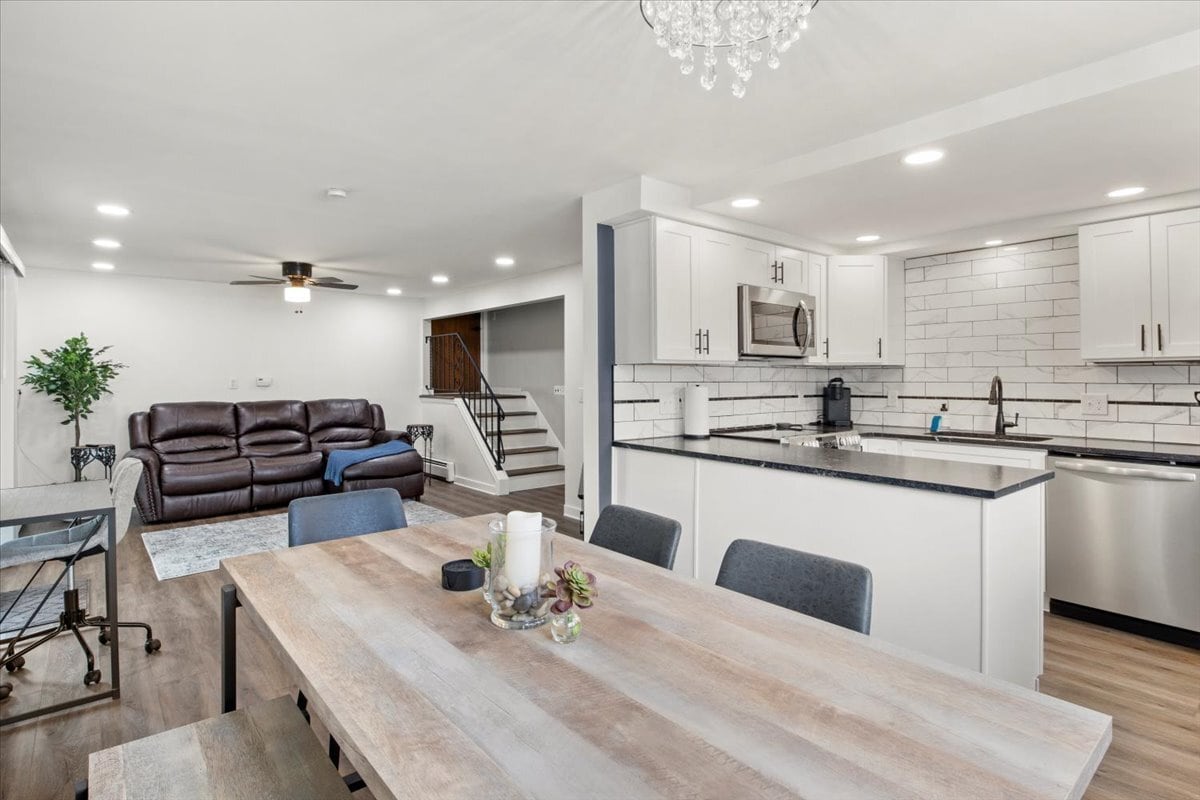 6044 County Road 41 Unit 6044, Farmington, NY 14425 Apartments in