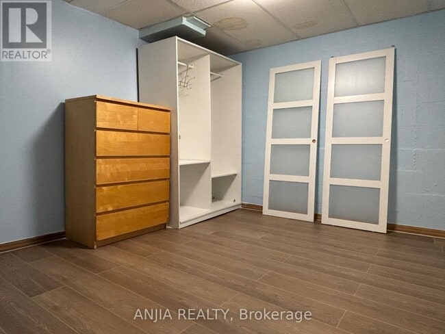 Building Photo - 1529 O'Connor Dr