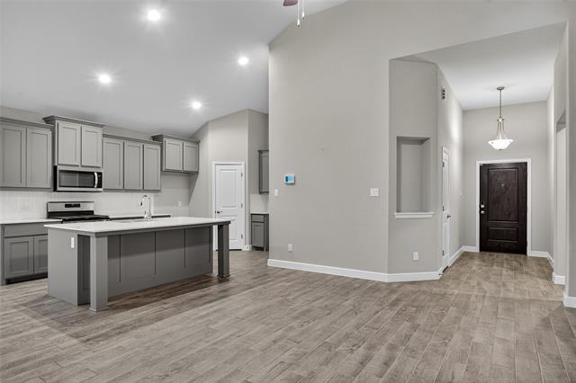 Building Photo - 5401 Cypress Pt Dr
