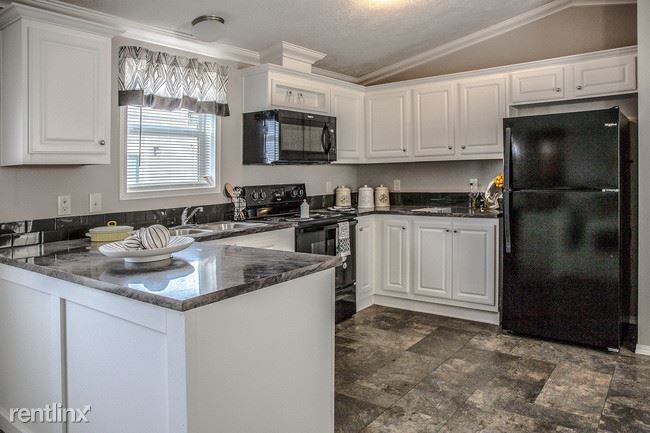 Primary Photo - 3 br, 2 bath House - 10725 N McKinley Ter