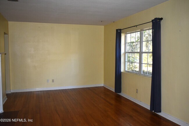 Foto del edificio - 2836 Ionic Ave