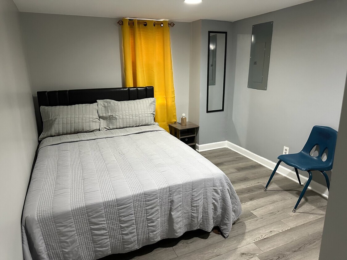 Foto principal - 4009 Elderon Ave