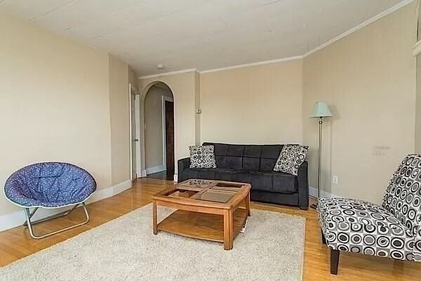 Building Photo - 40 Cherry St