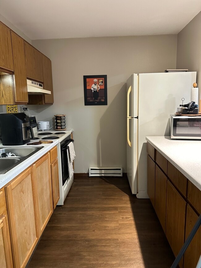 Building Photo - 1116 12th St