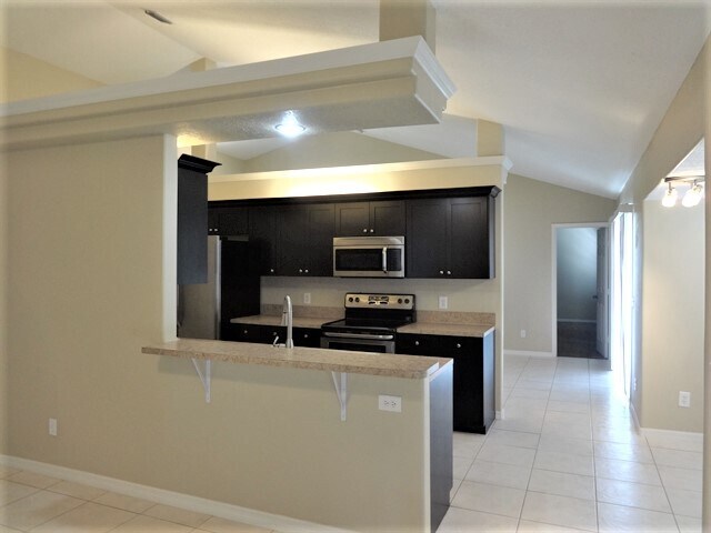 Foto del edificio - 562 SW Badger Terrace