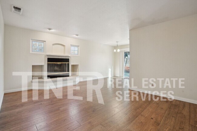 Building Photo - 8142 Molokai Way