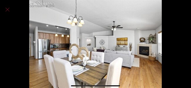 Building Photo - 9544 Waterbury Dr