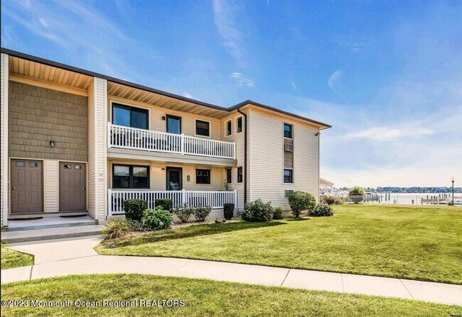 Building Photo - 113 Wharfside Dr