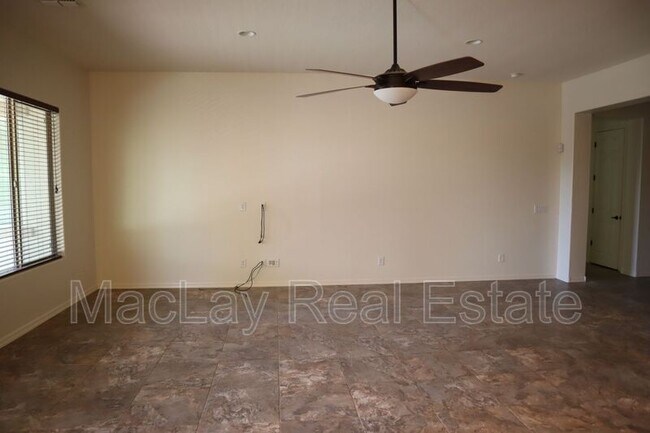 Foto del edificio - 1645 E Mia Ln