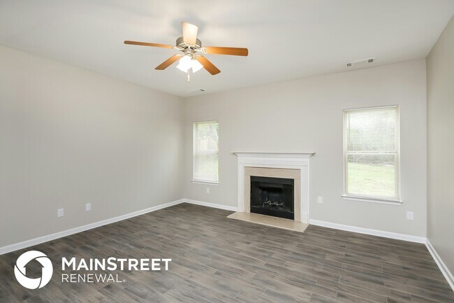 Foto del edificio - 842 Whitfield Oak Way NE