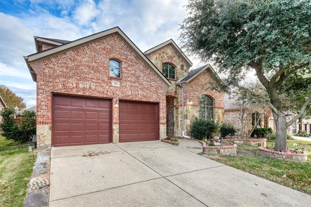 Foto del edificio - 310 Cox Dr