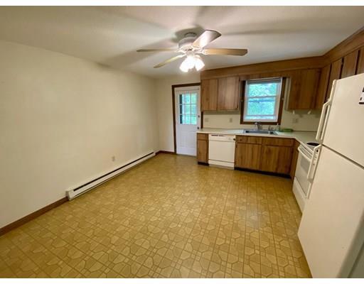 Building Photo - 2-4 Sharlene Ln