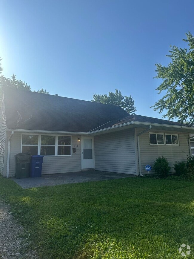 Building Photo - 1150 Elderwood Ave