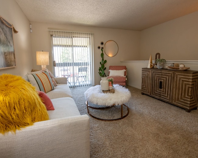 Eagle Point Apartments Tulsa, OK