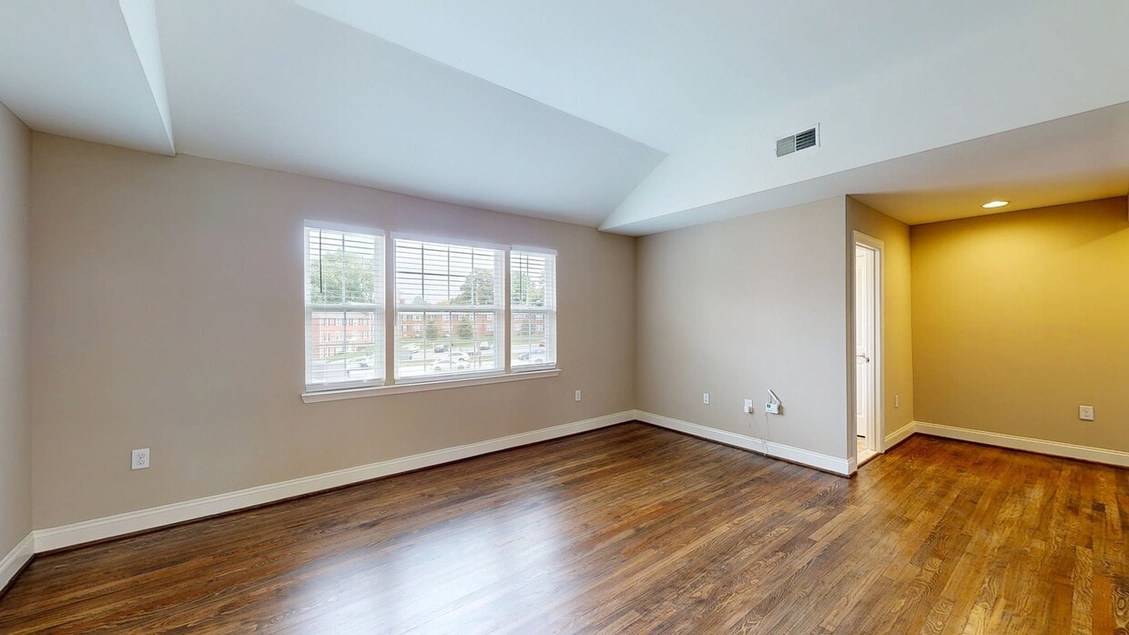 Photo - Rodgers Forge Apartments