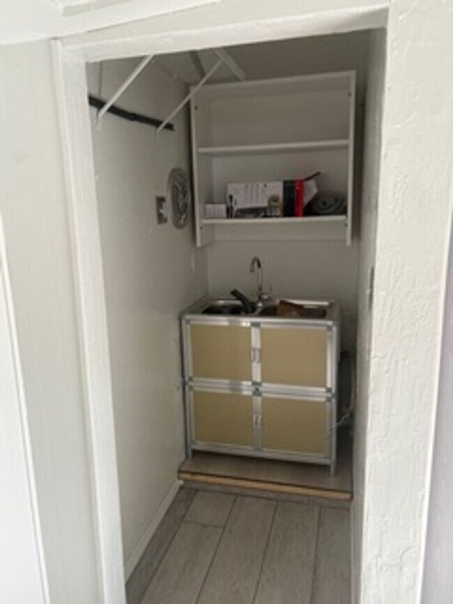 Foto del edificio - Studio By the Beach