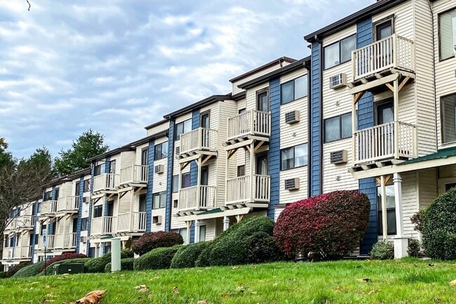 Building Photo - ReNew Wallingford