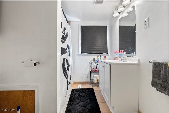 Foto del edificio - 1544-1546 Logan Ave NW