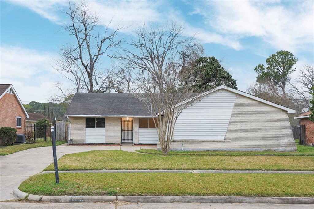 Foto principal - 4710 Lotus St
