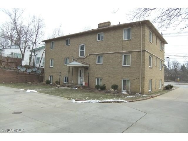 Foto del edificio - 6524 Ridge Rd