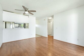 Building Photo - 94-207-207 Lumiaina Pl