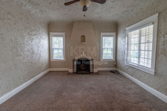 Foto del edificio - 1428 Picardy Dr