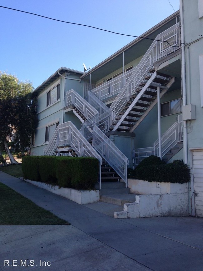 Foto del edificio - 806 Austin Ave