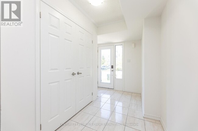 Building Photo - 49 Woodstream Dr