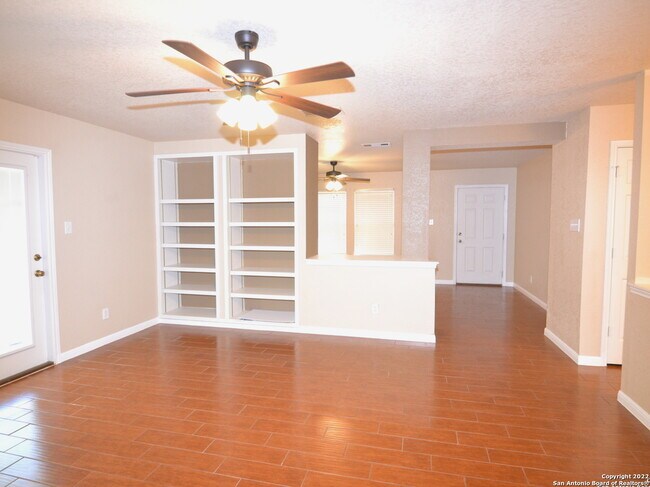 Foto del edificio - 11116 Vollmer Ln