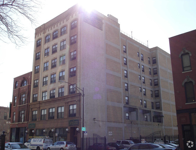 Building Photo - Lewis Towers