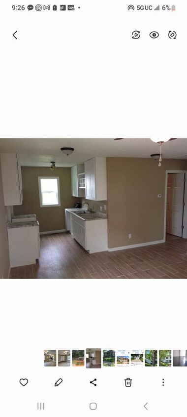 Building Photo - 2 bedroom 1 bath Cute house