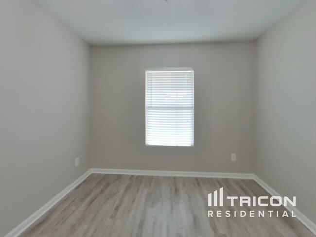 Building Photo - 2706 Taylor Hill Dr