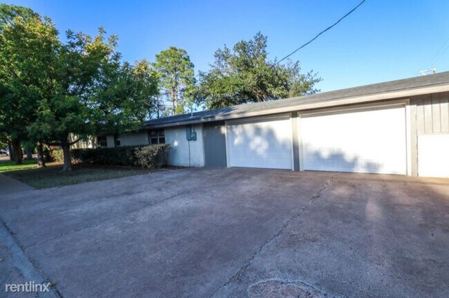 Building Photo - 4 br, 3 bath House - 1515 Community Ln