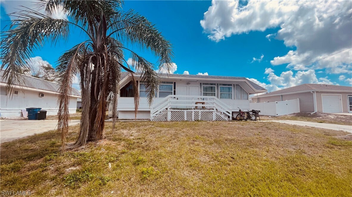 1737517377 Dowling Dr, Fort Myers, FL 33967 Townhome Rentals in Fort