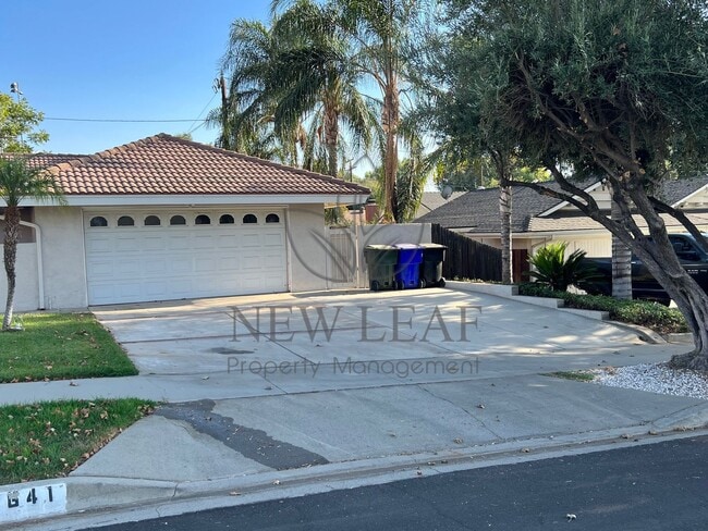 Photo - 22641 De Soto St House