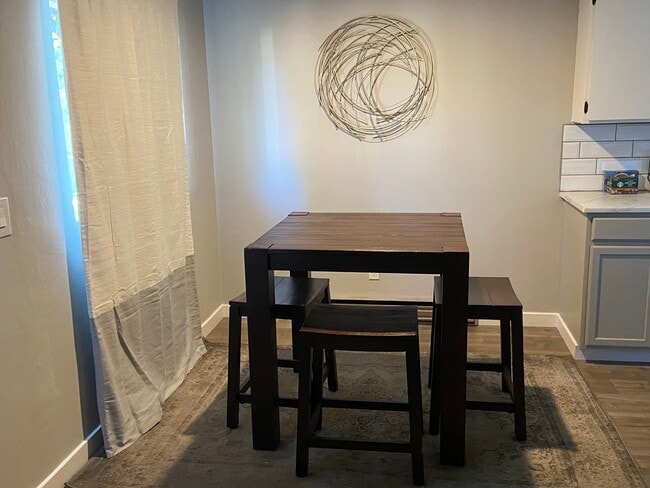 Building Photo - 1615 4th St