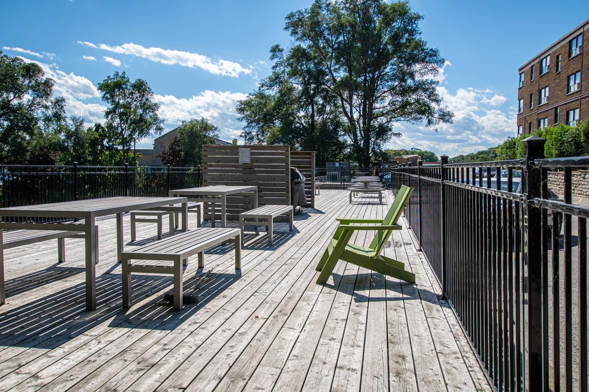 Queen Victoria Apartments Apartments 24022404 Queen St E Toronto, ON