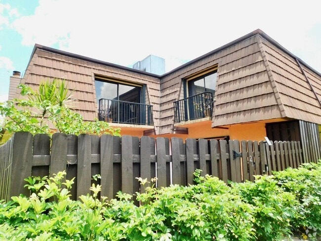 Building Photo - 4155 Turnberry Cir