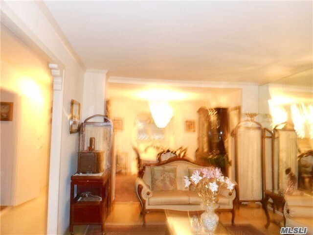 Foto del edificio - 82-91-91 116th St
