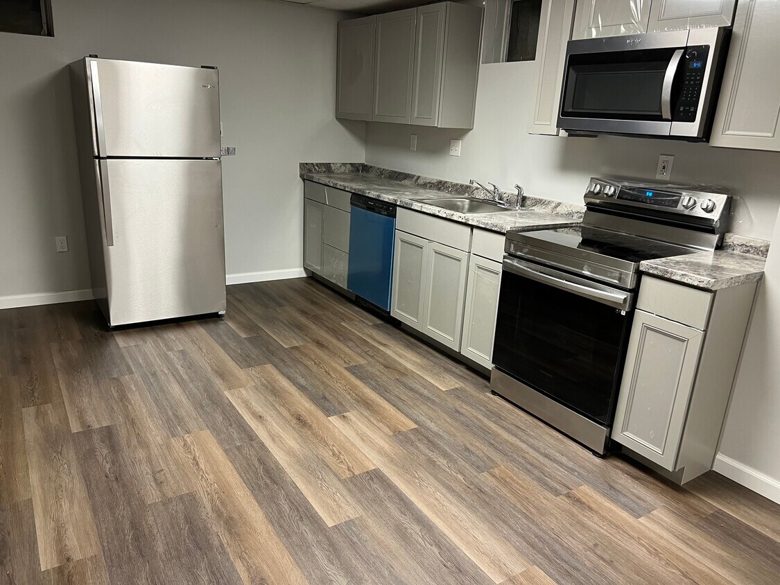 11070 Lebanon Ave Unit 1, Blue Ash, OH 45242 Apartments in Blue Ash