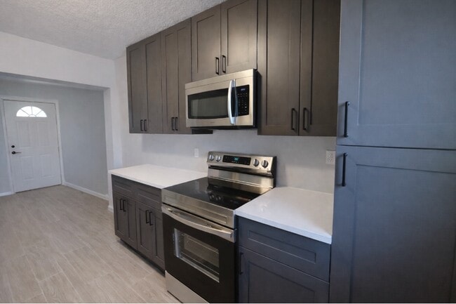 Kitchen - 1744 SW 3rd St