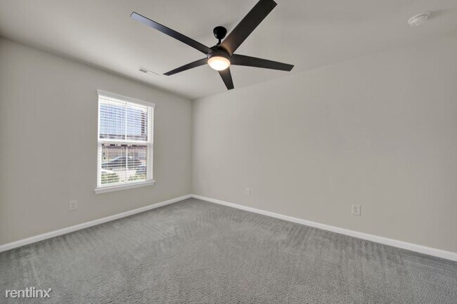 Foto del edificio - 4 br, 3.5 bath Townhome - 1526 Kee Ct