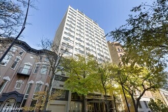 Building Photo - 30 E Division St